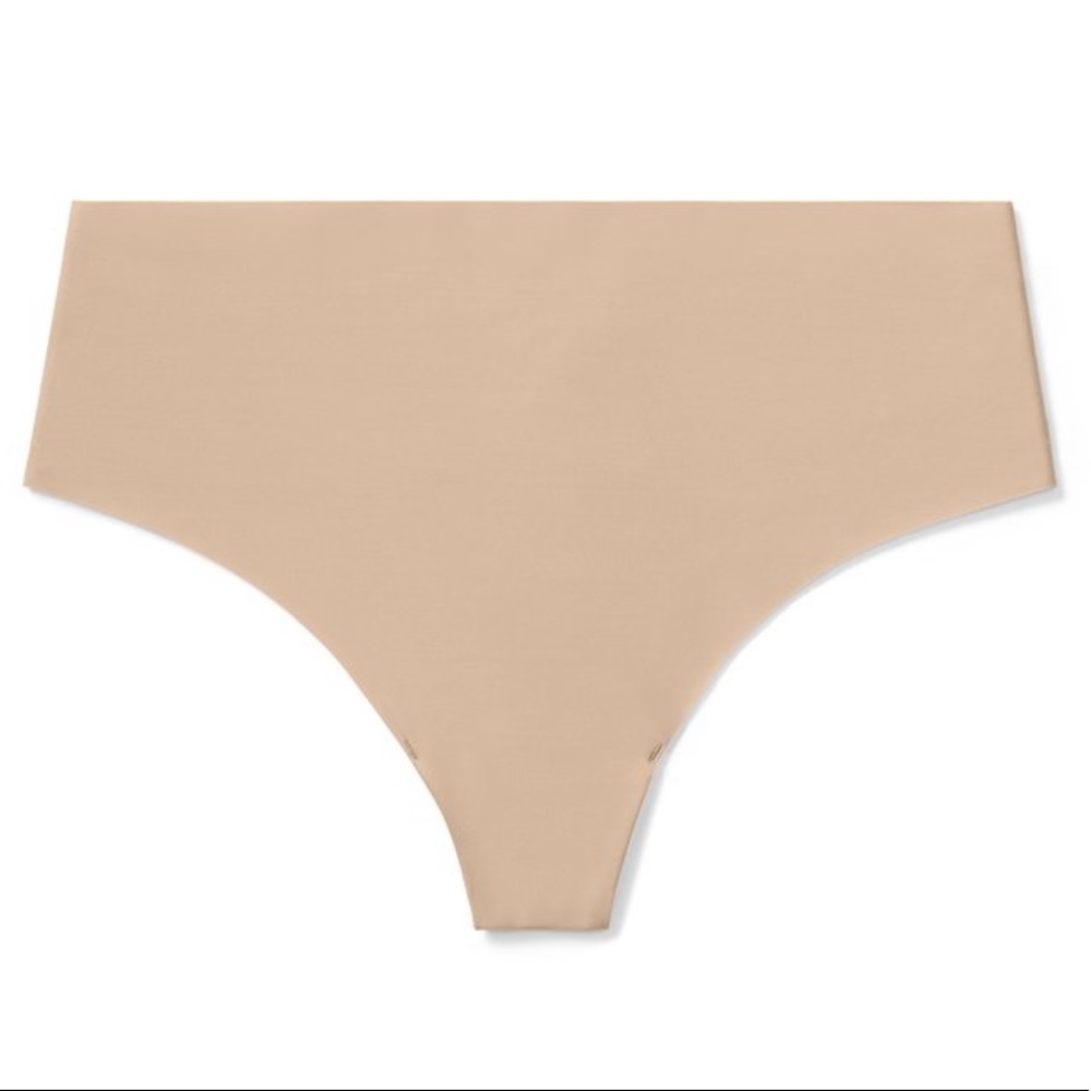 NWT True & Co True Body High Rise Thong sz medium